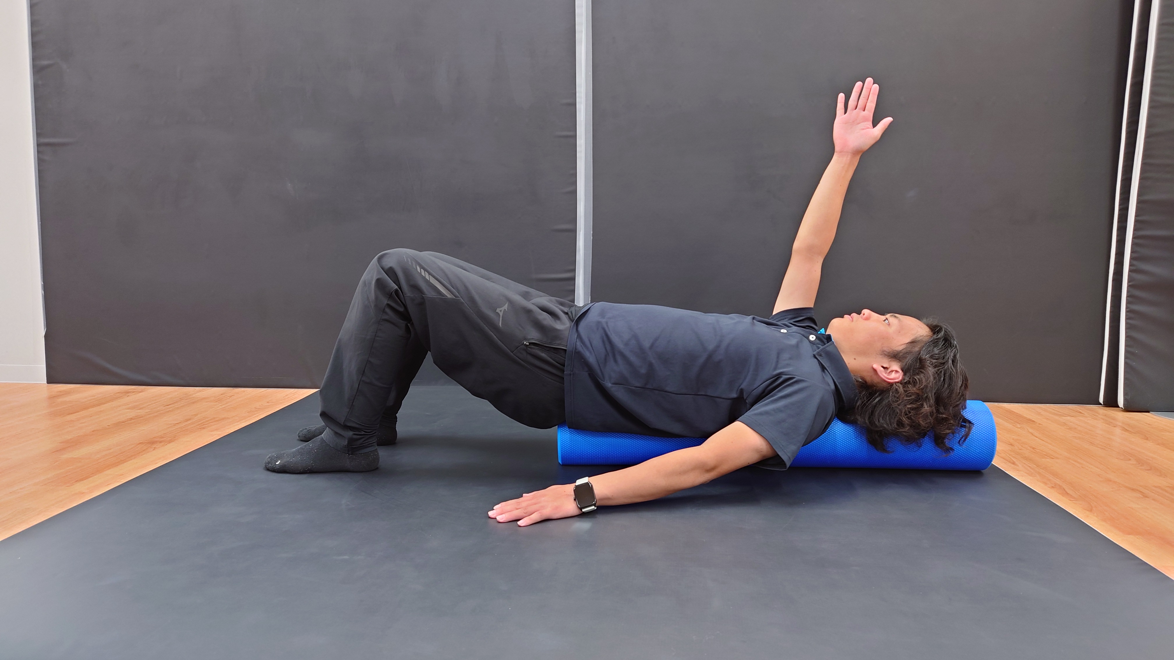 仰臥位片腕挙上